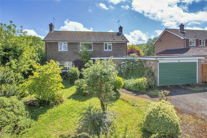4 Bedroom Detached House For Sale In Brook Lane, Plaxtol, Sevenoaks, Kent, TN15