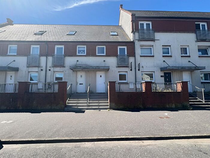 3 Bedroom Town House For Sale In D Princes Street, Ardrossan, KA22