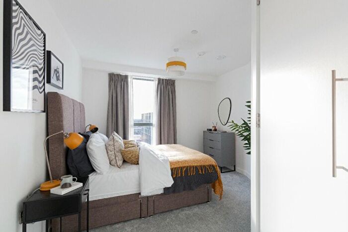 1 Bedroom Apartment To Rent In Gulson Road, Coventry, West Midlands, CV1