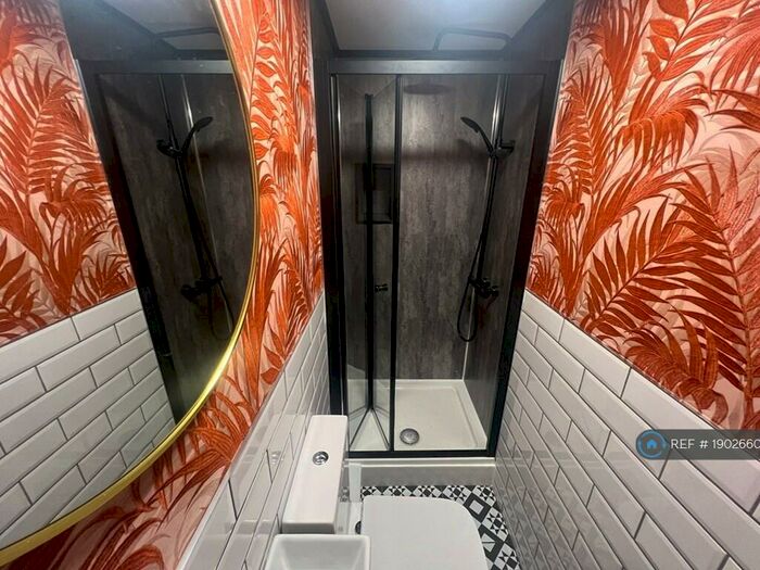 5 Bedroom Semi-Detached House To Rent In Edinburgh Road, Kensington, Liverpool, L7