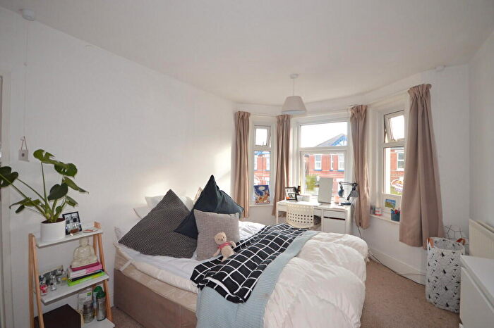 5 Bedroom Detached House To Rent In Osborne Road, Winton, BH9