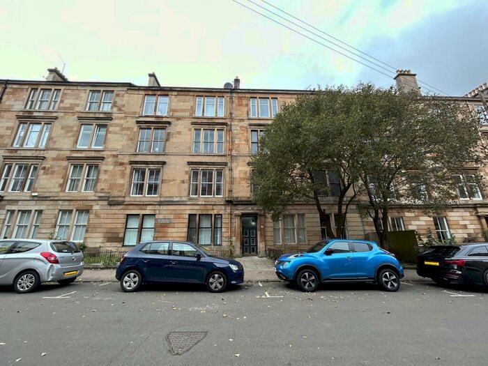 3 Bedroom Flat To Rent In Rupert Street, Woodlands, G4
