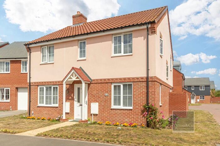 4 Bedroom Detached House For Sale In Harness Maker Way, Hethersett, NR9