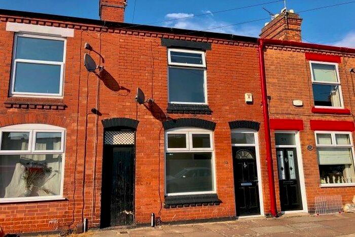2 Bedroom Terraced House To Rent In Lothair Road, Leicester, LE2