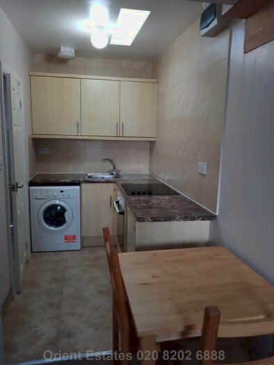 1 Bedroom Studio To Rent In Finchley Road, Golders Green, NW11