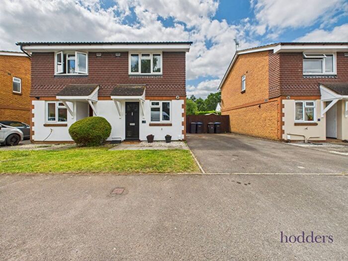 2 Bedroom Semi-Detached House To Rent In Marshall Place, New Haw, Surrey, KT15