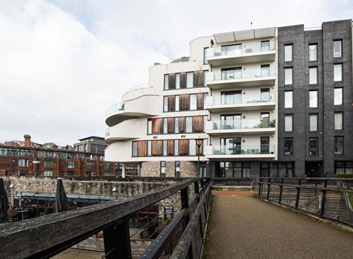 2 Bedroom Flat To Rent In Invicta, Millennium Promenade, BS1