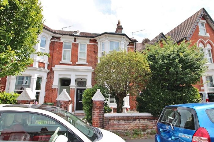 4 Bedroom End Of Terrace House For Sale In St. Davids Road, Southsea, PO5