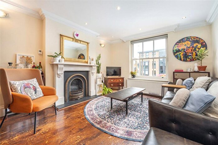 2 Bedroom Flat For Sale In Balls Pond Road, Dalston, N1