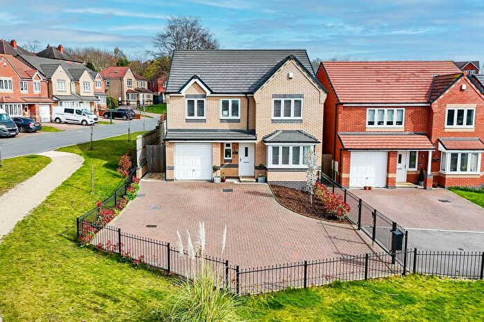 5 Bedroom Detached House For Sale In Lortas Mews, Nottingham, NG5