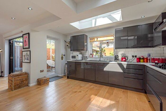 4 Bedroom Property To Rent In Marsden Way, Orpington, BR6