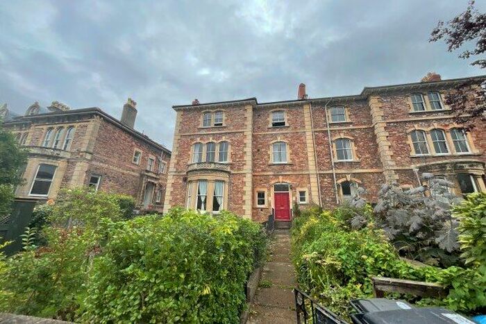 2 Bedroom Flat To Rent In Apsley Road, Bristol, BS8