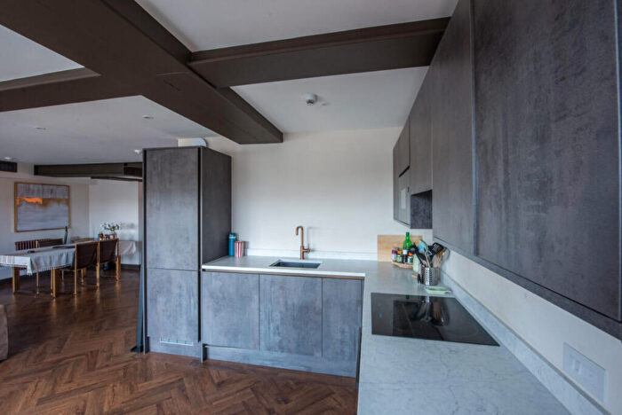 2 Bedroom Apartment To Rent In Clavering Place, Newcastle, NE1