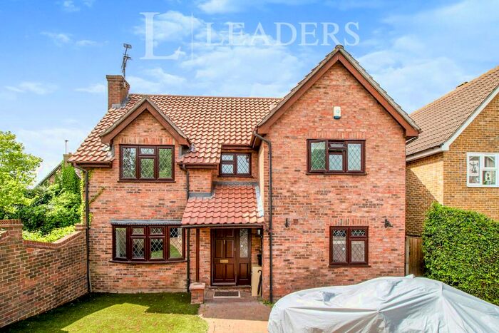 4 Bedroom Detached House To Rent In Great Leighs Way, Pitsea, Basildon, SS13