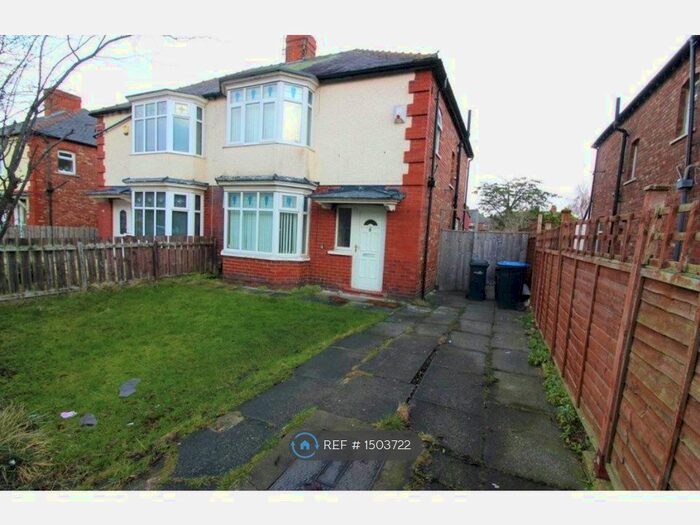 3 Bedroom Semi-Detached House To Rent In Preen Drive, Middlesbrough, TS5