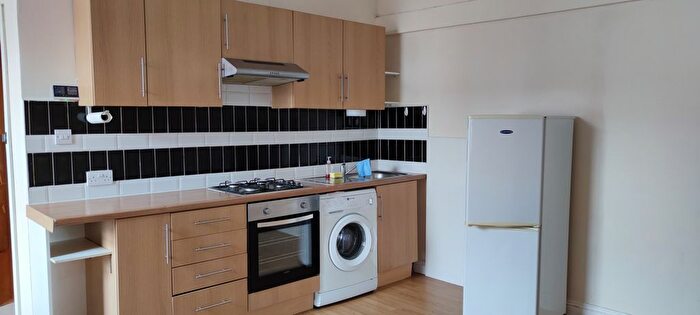 1 Bedroom Flat To Rent In Henry Street, Northampton, NN1