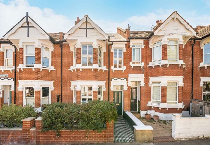 4 Bedroom Property For Sale In Corsehill Street, Streatham, SW16