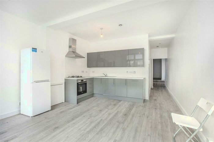 1 Bedroom Apartment To Rent In Rivington Street, Shoreditch, London, EC2A