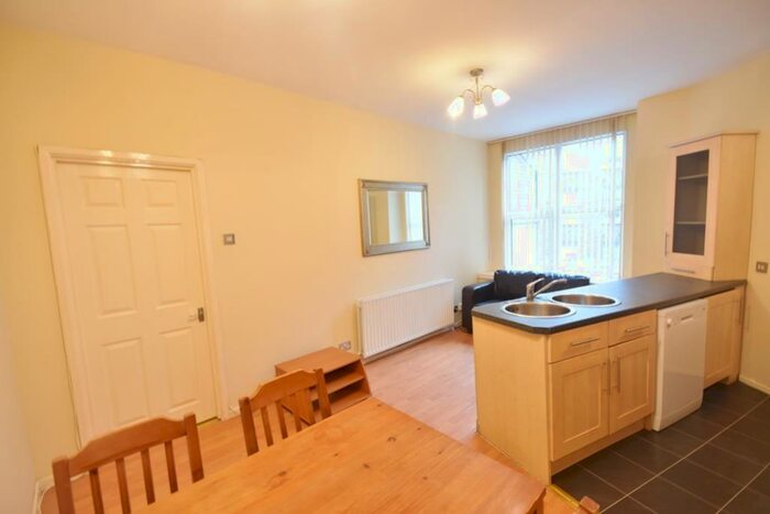 1 Bedroom Apartment To Rent In Tower House, City Centre, NE1