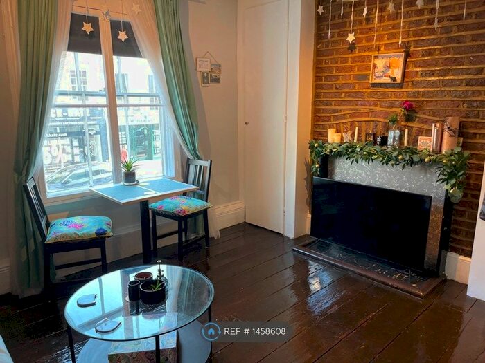 1 Bedroom Flat To Rent In Parkway, London, NW1