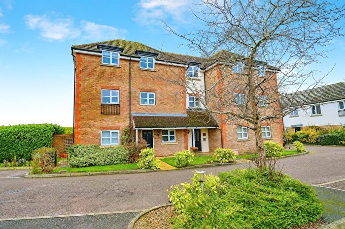 1 Bedroom Flat To Rent In Summerleas Close, Hemel Hempstead, HP2