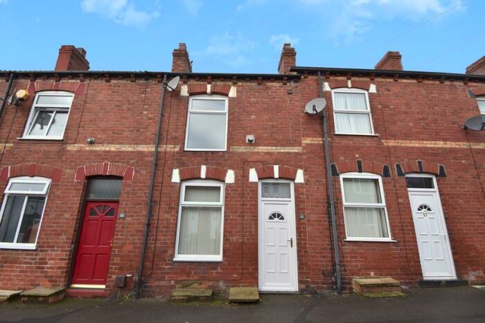 2 Bedroom Terraced House To Rent In New Street, Kippax, Leeds, LS25