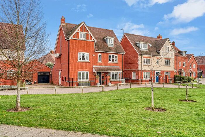 4 Bedroom Detached House For Sale In Sam Harrison Way, Northampton, NN5