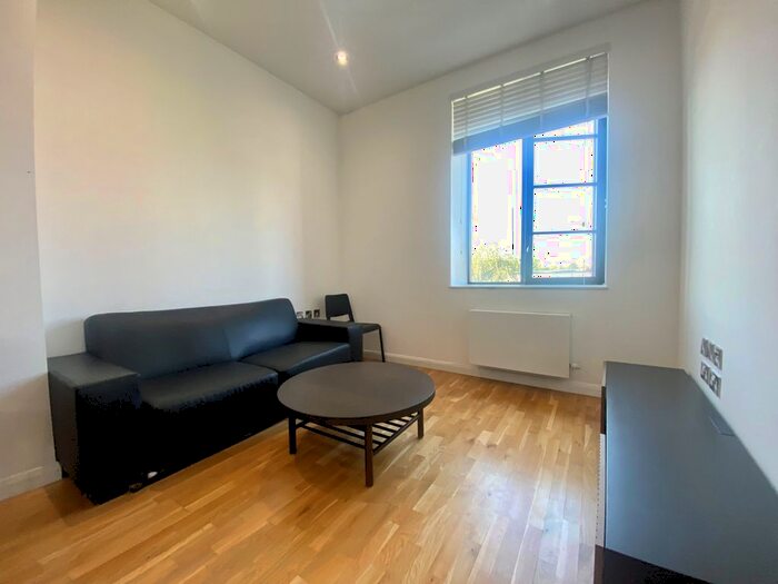 1 Bedroom Flat To Rent In Warple Way, London, W3