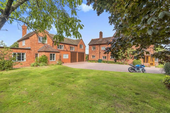 7 Bedroom Detached House For Sale In Monkland, Leominster, HR6