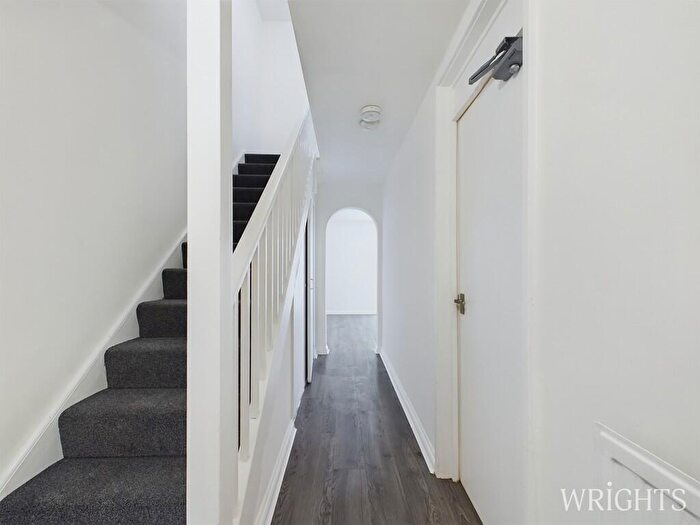 3 Bedroom Terraced House To Rent In Thundridge Close, Welwyn Garden City., AL7