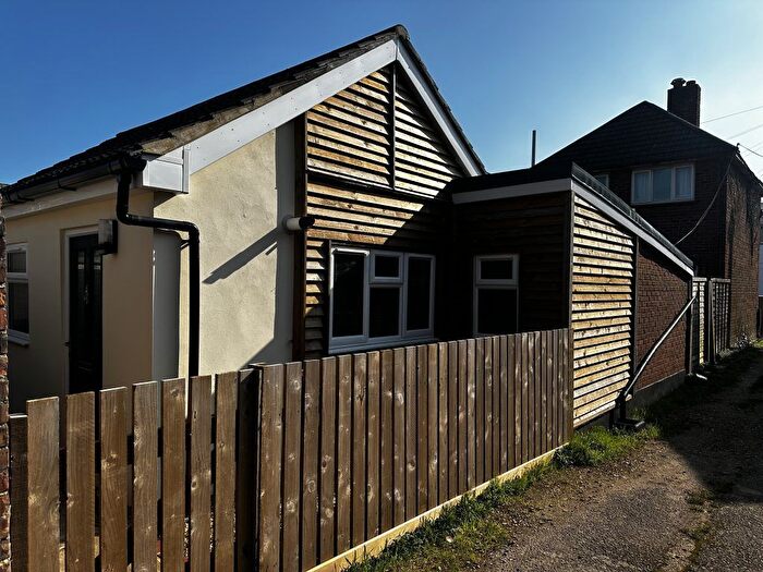 3 Bedroom Detached Bungalow To Rent In Scotter Road, Pokesdown, BH7