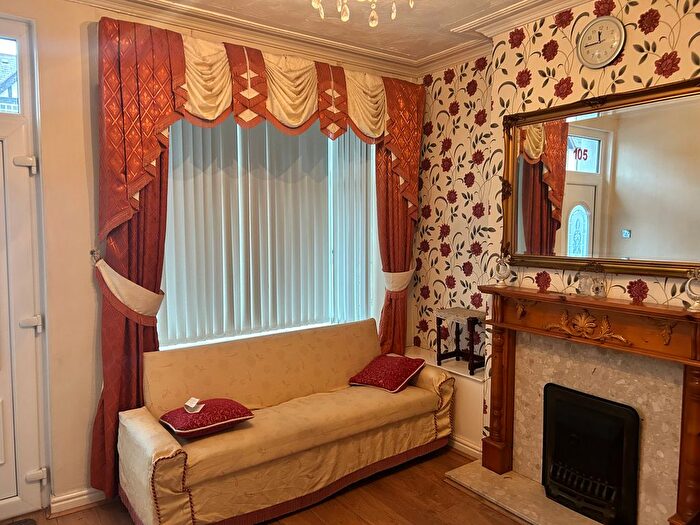 4 Bedroom Terraced House To Rent In Rosefield Road, Smethwick, B67