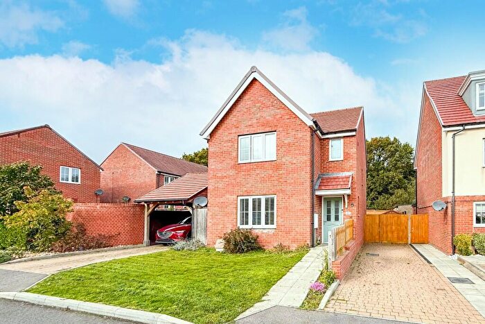 3 Bedroom Detached House For Sale In Honeysuckle Lane, BN24