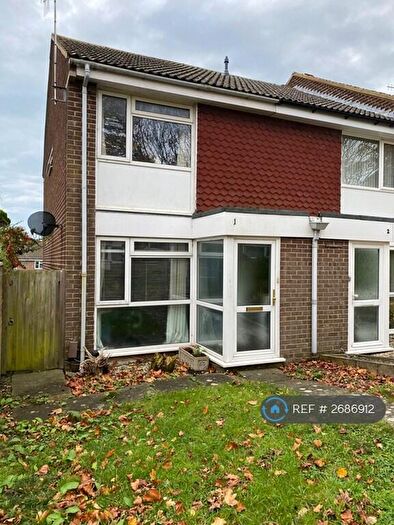 2 Bedroom End Of Terrace House To Rent In Cissbury Way, Shoreham-By-Sea, BN43