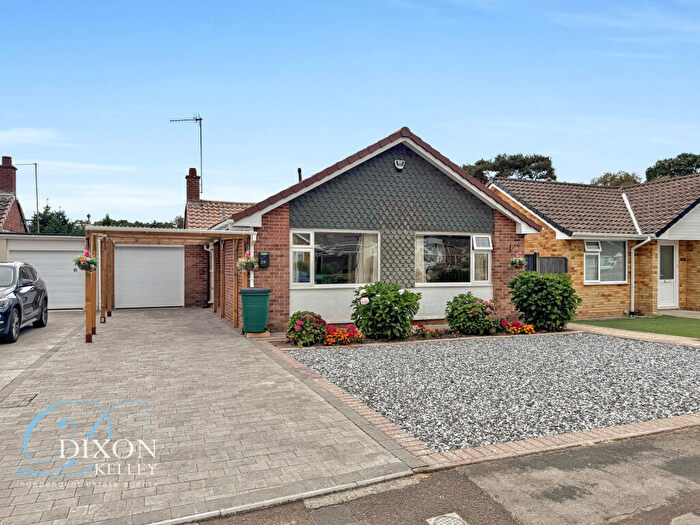 2 Bedroom Bungalow For Sale In Pennington Crescent, West Moors, Ferndown, Dorset, BH22
