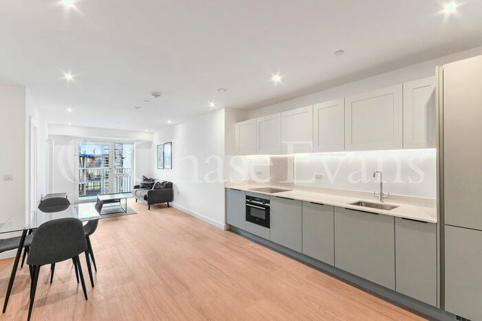 1 Bedroom Flat To Rent In Western Gateway, Royal Eden Docks, London, E16