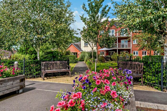 2 Bedroom Flat For Sale In Squire Court, Raleigh Mead, South Molton Devon, EX36
