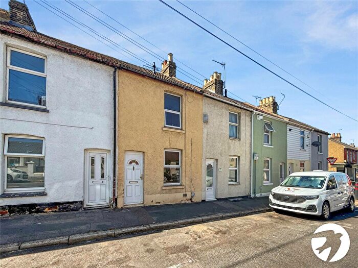 2 Bedroom Terraced House To Rent In Shakespeare Road, Gillingham, Kent, ME7