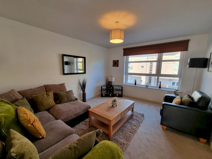 2 Bedroom Flat To Rent In Virginia Street, Aberdeen, AB11