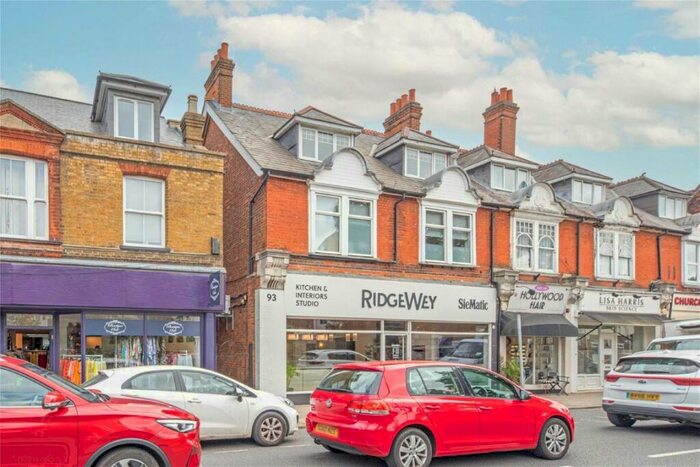 2 Bedroom Flat To Rent In Queens Road, Weybridge, KT13