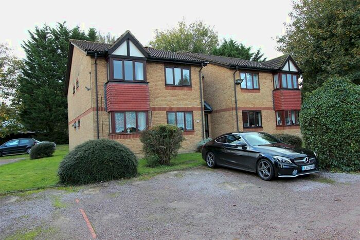 1 Bedroom Flat To Rent In The Hideaway, College Road, Abbots Langley WD5