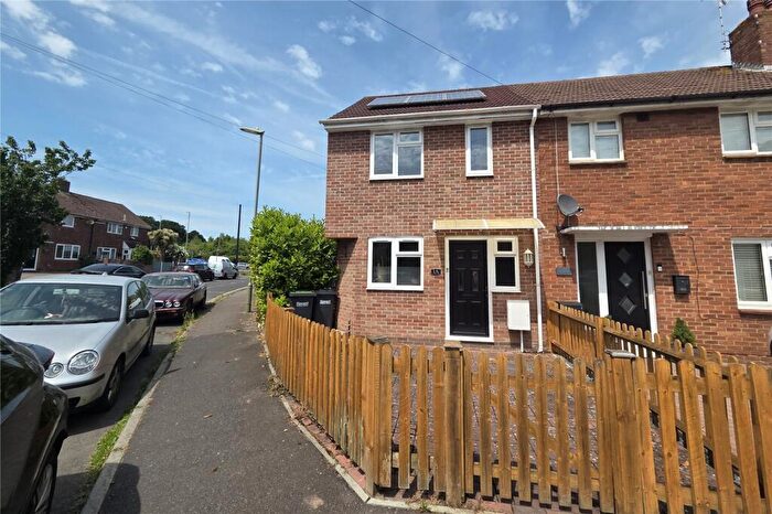 2 Bedroom End Of Terrace House For Sale In Winchfield Crescent, Havant, Hampshire, PO9
