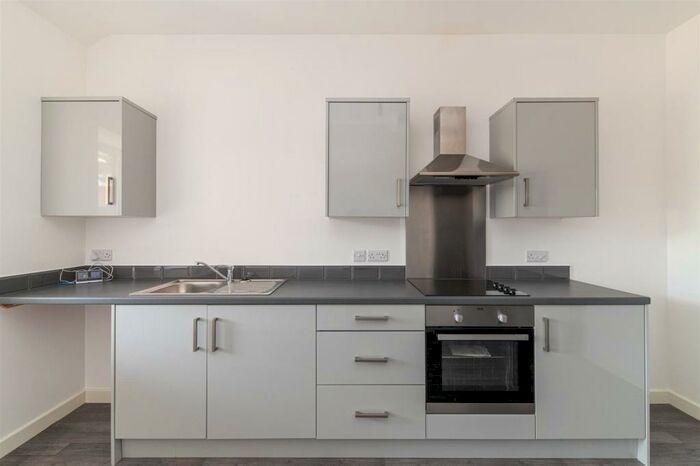 2 Bedroom Apartment To Rent In Stanhope Road, South Shields, Tyne And Wear, NE33