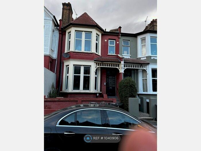 1 Bedroom Flat To Rent In Gunton Road, London, E5