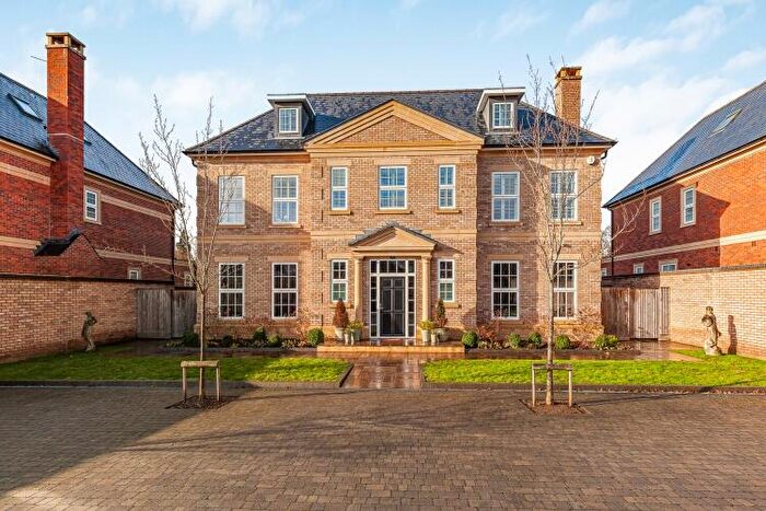 7 Bedroom Detached House To Rent In The Heath Frilford, OX13