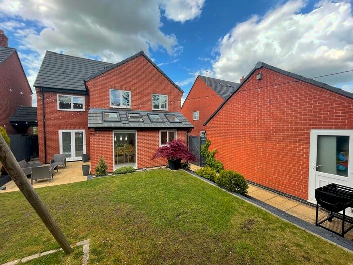 4 Bedroom Detached House For Sale In Saxon Drive, Leicestershire