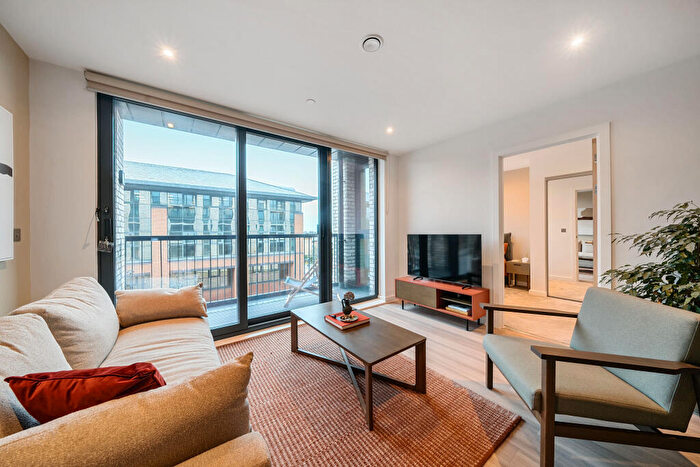 1 Bedroom Apartment To Rent In Arbour, Silbury Boulevard, MK9