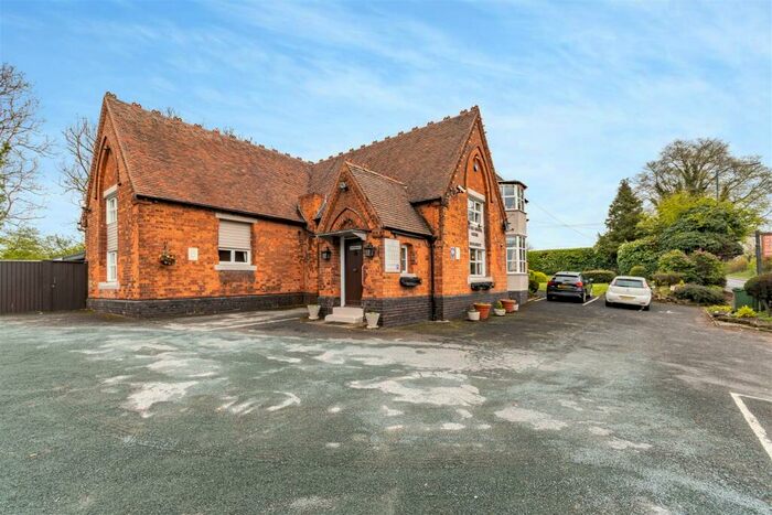 11 Bedroom Detached House For Sale In Kingsbury Road, Curdworth, Sutton Coldfield, B76