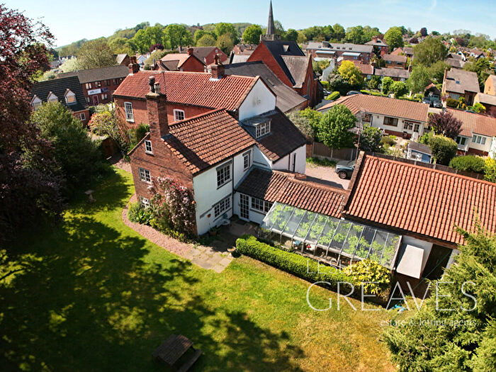 4 Bedroom Detached House For Sale In Meadow Lane, Burton Joyce, Nottingham, NG14