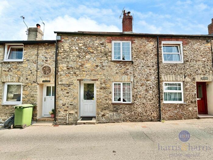 2 Bedroom Terraced House For Sale In Musbury Road, Axminster, EX13